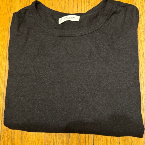 LUCKY BRAND lightweight fuzzy sweatshirt- versatile- can be dressed up! Like NEW - Picture 9 of 9